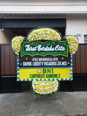 Papan Bunga Duka di Kepulauan Ambai