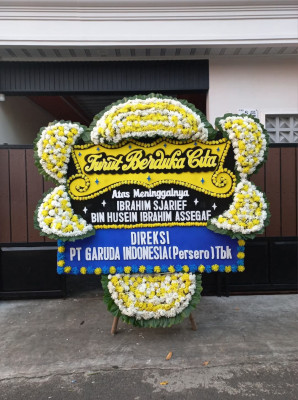 Papan Bunga Duka di Kepulauan Ambai